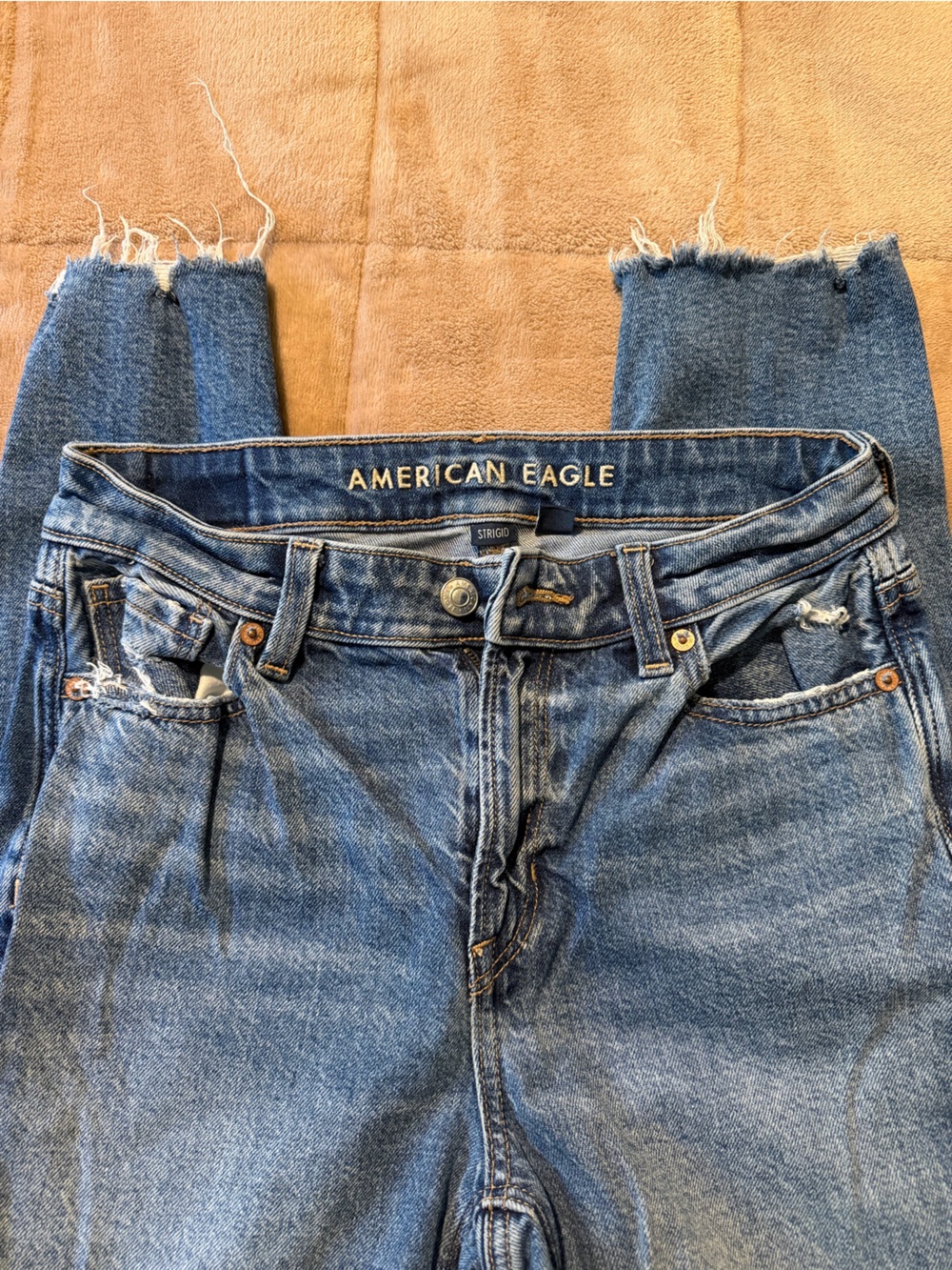 American Eagle Strigid Jeans